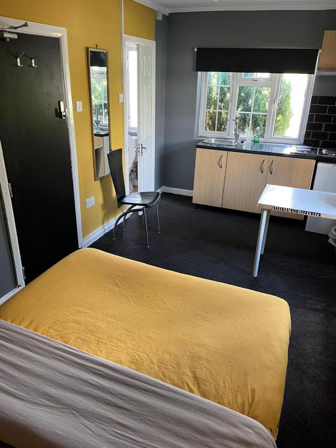 Hatfield Save-Money Rooms - 10Over10 For Price! Hatfield (Hertfordshire) Exterior foto