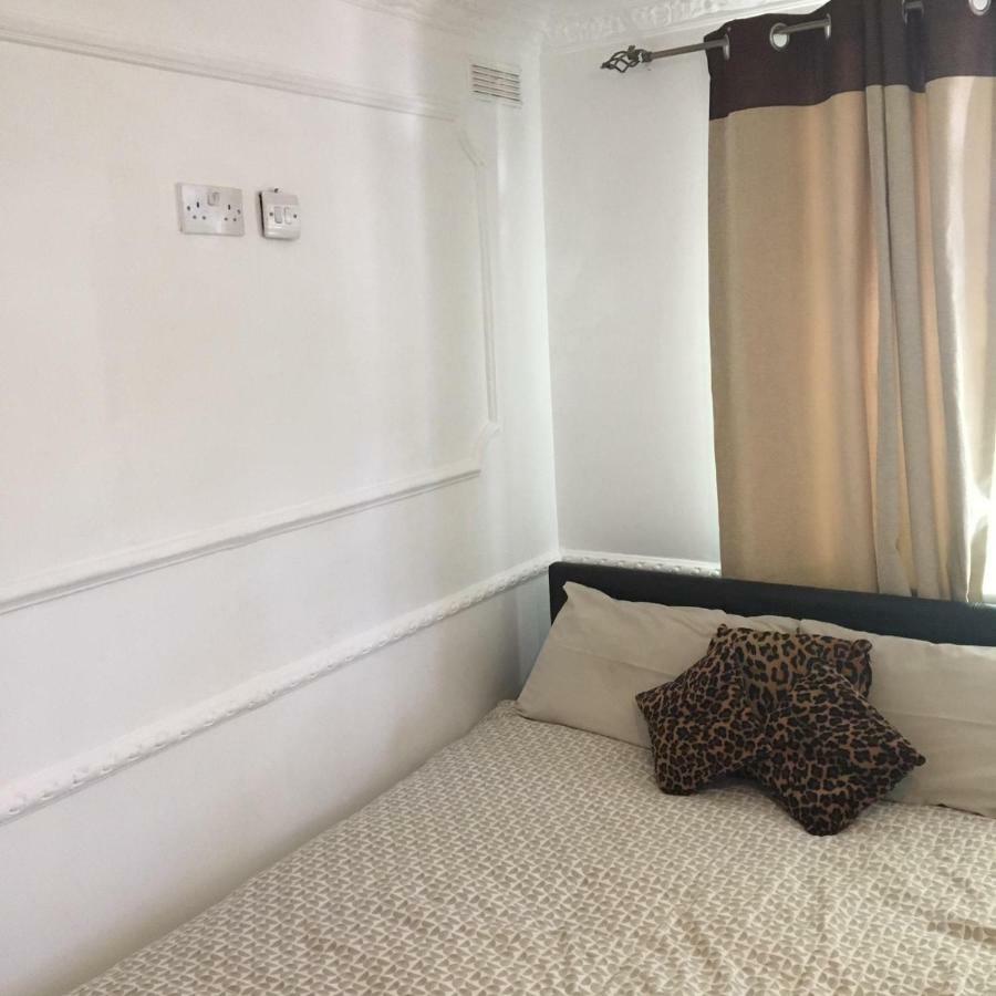 Hatfield Save-Money Rooms - 10Over10 For Price! Hatfield (Hertfordshire) Exterior foto